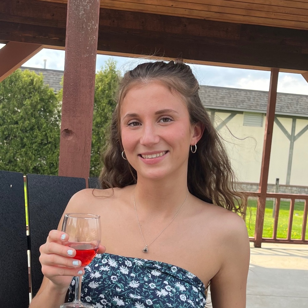 Meet your Posher, Jacy